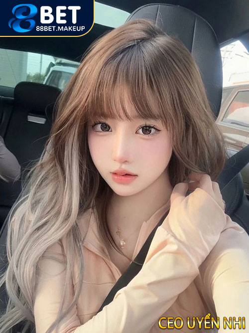 CEO Uyển Nhi